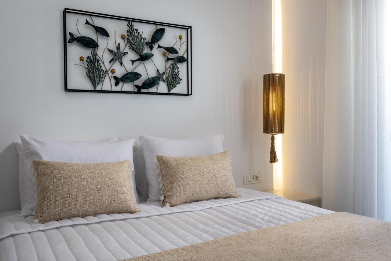 Vinas Place City Center ثيرا المظهر الخارجي الصورة